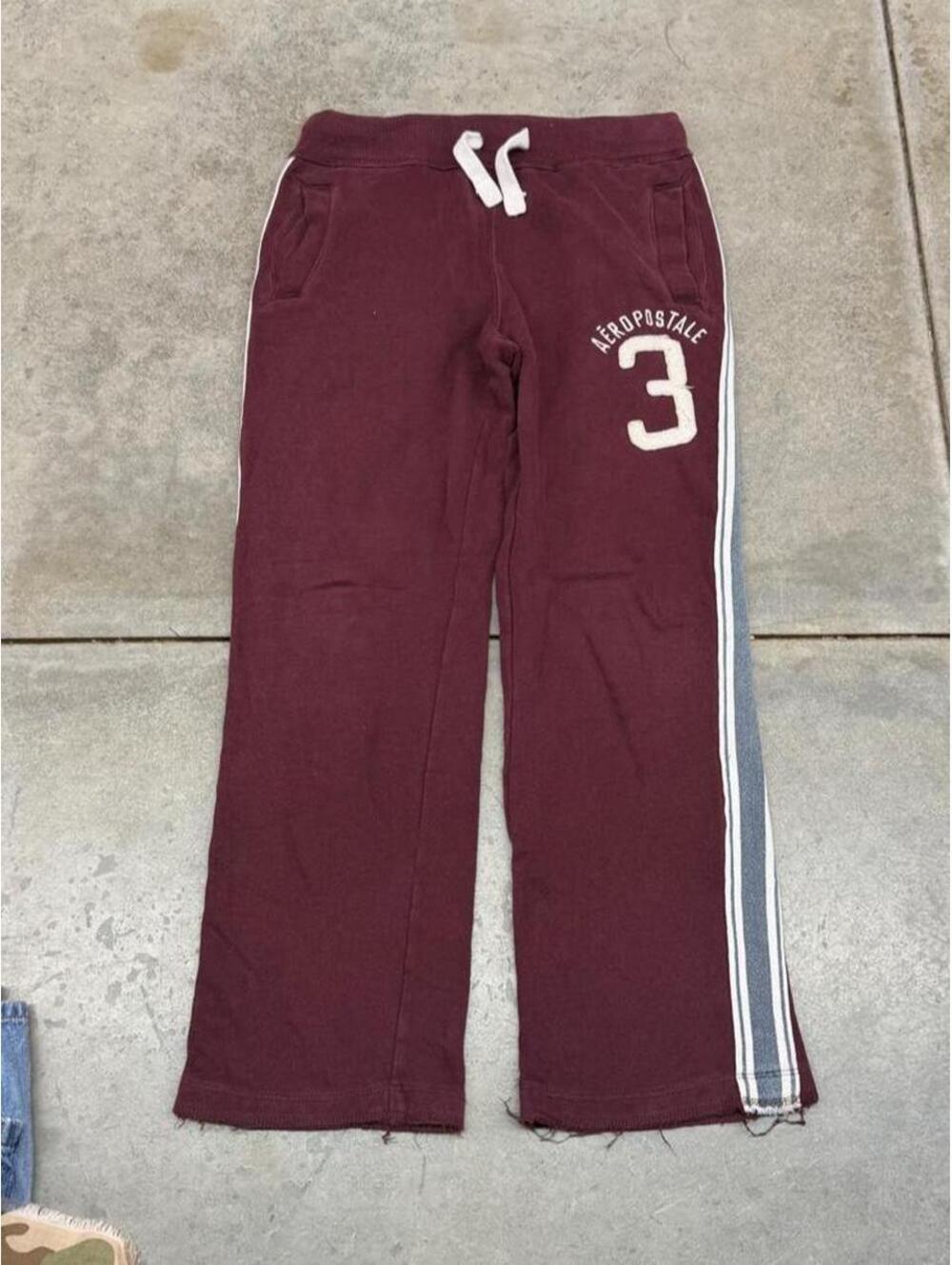 vintage aeropostale burgandy straight leg sweatpants size small